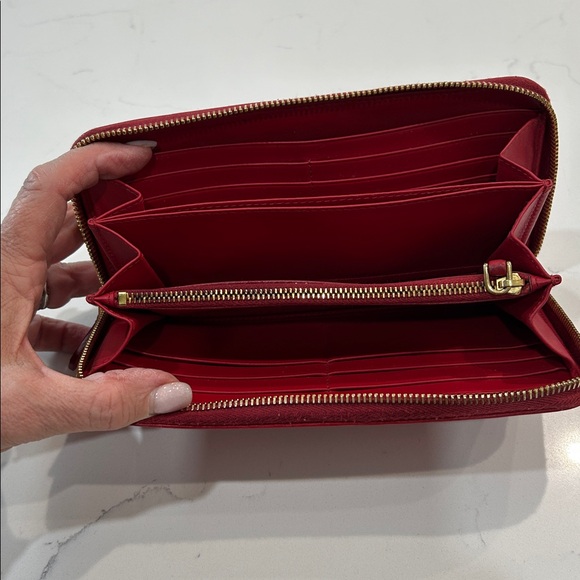 Prada Red Wallet - Picture 6 of 6